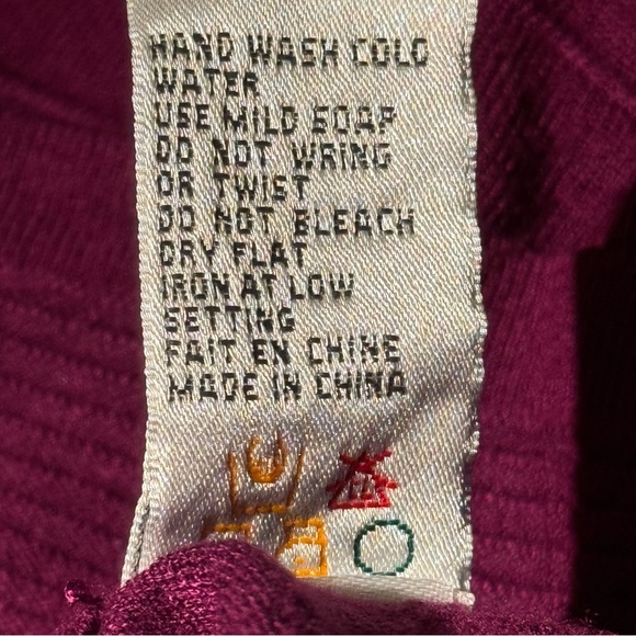 Women’s Sweater Size XL Purple Crewneck 3/4 Length Sleeves - Picture 9 of 12